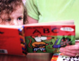 Proof of benefits of reading to children